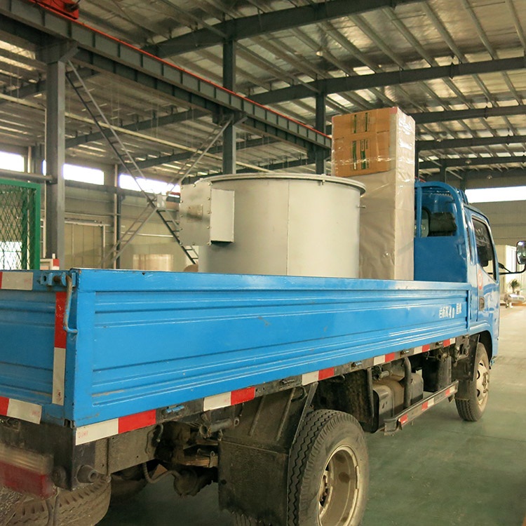 反應(yīng)釜電加熱器裝車發(fā)運(yùn)圖